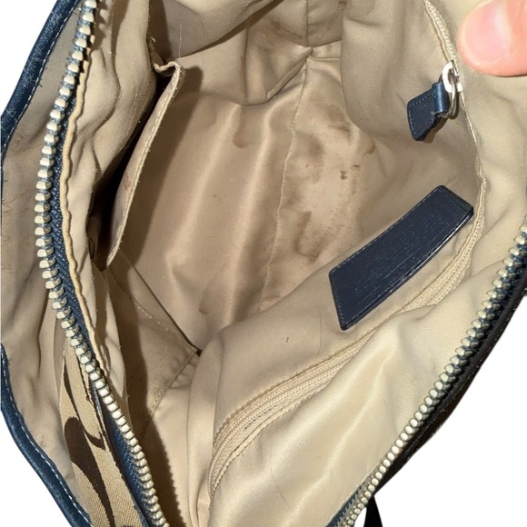 Coach Signature Shoulder Bag - Picture 4 of 6